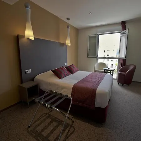 Logis Victor Hugo & Hotel